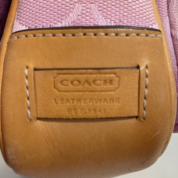 Vintage Y2K pink Coach Signature Mini Field Bag/Cross Body 6844 with Dust Bag - Picture 8 of 15